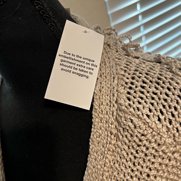 Brown cardigan - Picture 2 of 4